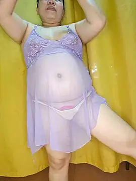 hotlyn45 online show from March 7, 5:47 am