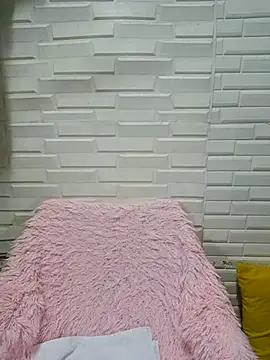 hotlyn45 online show from November 23, 11:09 am