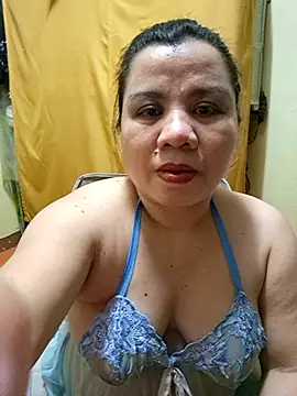 Snapshot of hotlyn45 chatting on September 27, 12:11 pm hotlyn45 online show from September 27, 12:11 pm