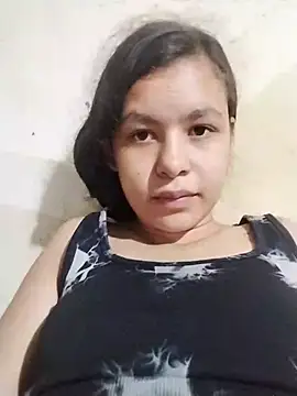 Snapshot of marisolcardona chatting on October 9, 11:11 am marisolcardona online show from October 9, 11:11 am