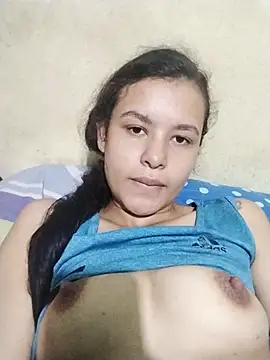 Snapshot of marisolcardona chatting on November 6, 10:52 am marisolcardona online show from November 6, 10:52 am