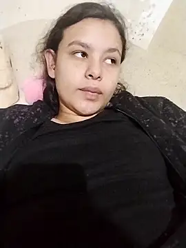 Snapshot of marisolcardona chatting on November 17, 10:52 am marisolcardona online show from November 17, 10:52 am