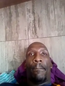 longdickson12345 online show from December 3, 7:19 am