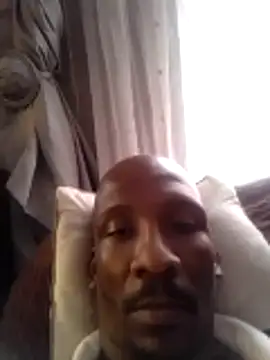 longdickson12345 online show from December 4, 7:51 am