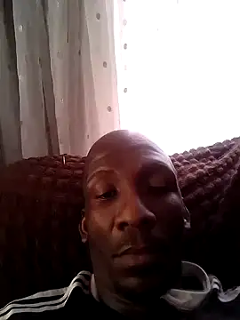 Snapshot of longdickson12345 chatting on October 3, 10:06 am longdickson12345 online show from October 3, 10:06 am