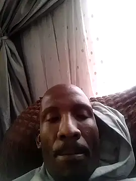 Snapshot of longdickson12345 chatting on October 7, 6:25 am longdickson12345 online show from October 7, 6:25 am