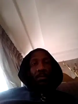 Snapshot of longdickson12345 chatting on October 20, 7:20 am longdickson12345 online show from October 20, 7:20 am
