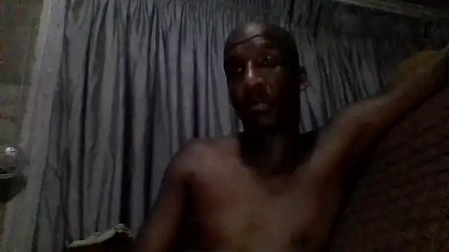 longdickson12345 online show from November 13, 8:35 pm