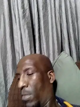 longdickson12345 online show from November 5, 2:58 am