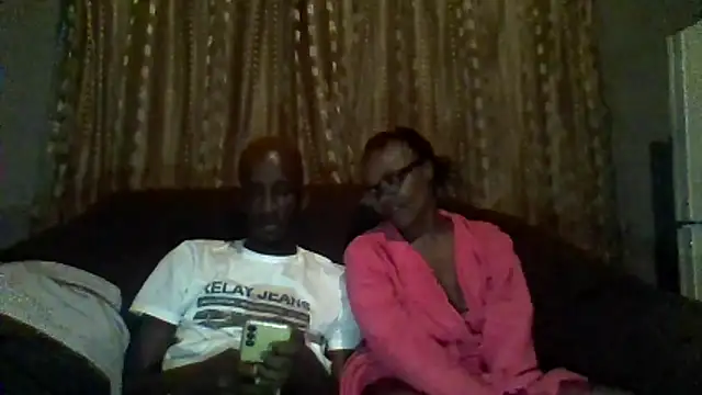 longdickson12345 online show from March 12, 10:14 pm