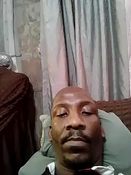 longdickson12345 online show from October 26, 5:19 am