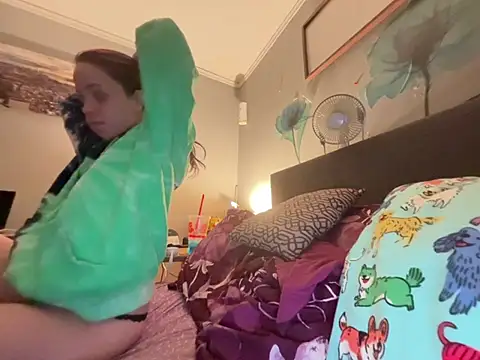 Vaua089 online show from February 10, 4:44 am