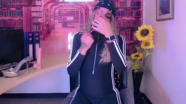 Snapshot of Ana_sophia_ chatting on September 23, 1:51 pm Ana sophia online show from September 23, 1:51 pm