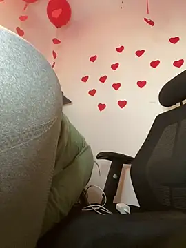 Amelia laurent online show from February 18, 11:12 pm