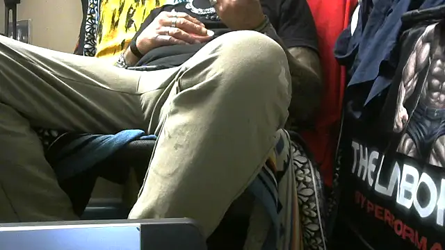 crassanova online show from March 27, 7:28 am