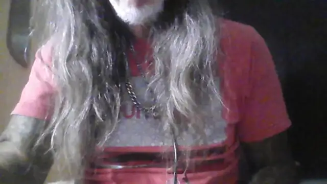 Snapshot of crassanova chatting on October 29, 1:37 am crassanova online show from October 29, 1:37 am