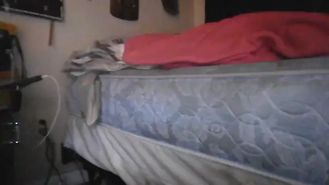 Snapshot of crassanova chatting on December 3, 7:24 pm crassanova online show from December 3, 7:24 pm