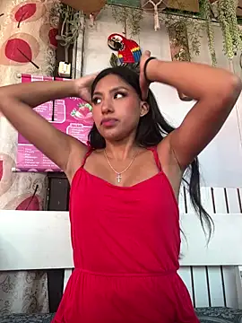 BrunetteBliss69 online show from April 16, 9:39 pm