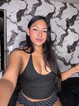 BrunetteBliss69 online show from March 24, 12:54 am