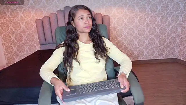 Kristall 06 online show from October 22, 5:12 pm