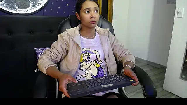 Kristall 06 online show from November 25, 3:23 pm