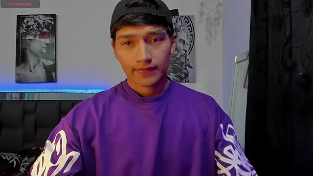 Snapshot of mateo-Esposito chatting on October 25, 10:54 pm mateo-Esposito online show from October 25, 10:54 pm