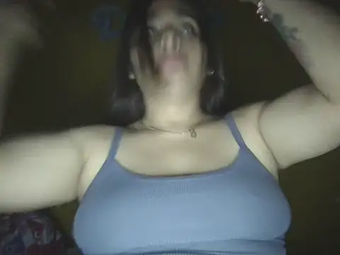 zairabreze online show from May 16, 1:04 am