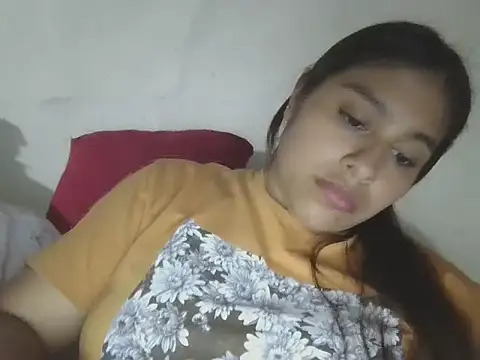 zairabreze online show from May 24, 12:43 am