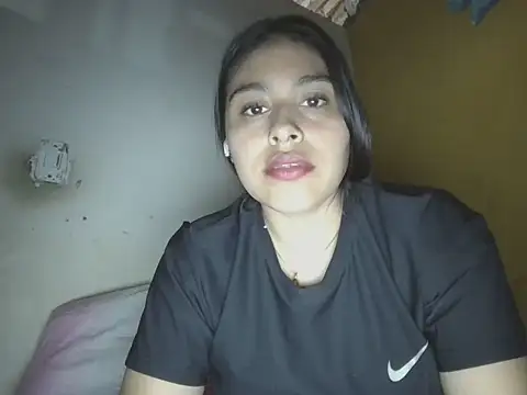 zairabreze online show from May 9, 2:37 am