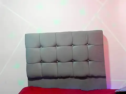Zoe foxyy online show from September 14, 9:04 pm