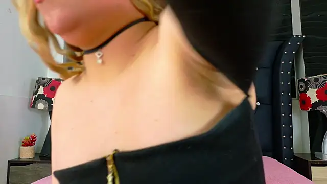 Snapshot of Keysha_Queen_ chatting on September 19, 12:31 pm Keysha Queen  online show from September 19, 12:31 pm