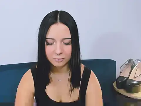 TaliaAdorable online show from December 17, 2:11 pm