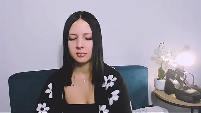 TaliaAdorable online show from January 10, 10:10 am