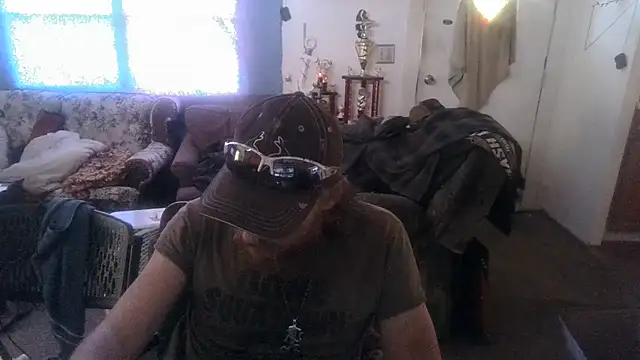 Poundtown1226 online show from September 20, 7:52 pm