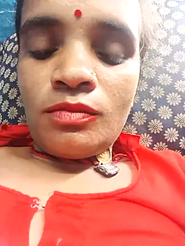 Snapshot of Hotwera chatting on September 18, 10:13 pm Hotwera online show from September 18, 10:13 pm