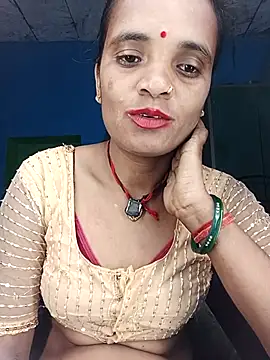 Snapshot of Hotwera chatting on October 13, 9:49 pm Hotwera online show from October 13, 9:49 pm