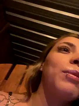 Marquis77 online show from December 14, 1:23 am