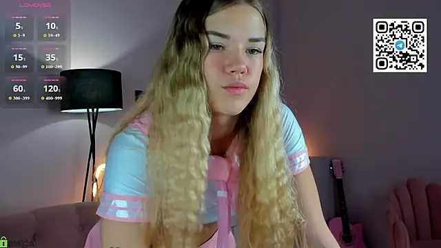 CherryLexi  online show from April 8, 3:41 am