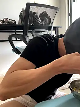 anhkiet huang online show from November 23, 6:34 am