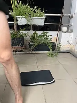 anhkiet huang online show from November 29, 1:22 pm