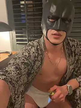 anhkiet huang online show from November 13, 4:00 pm