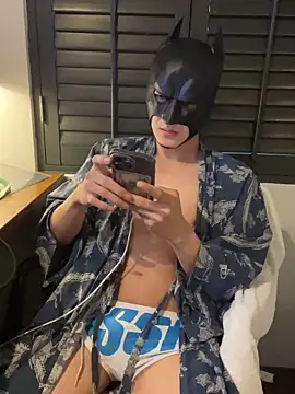 anhkiet huang online show from November 16, 6:40 am