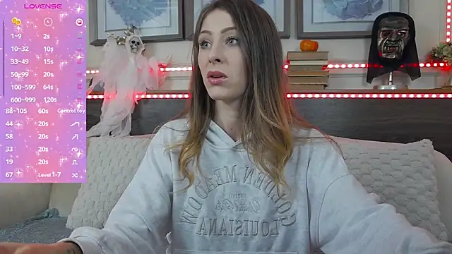 MuseDollX online show from October 29, 7:57 pm