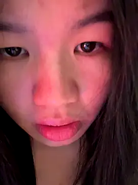 Snapshot of xiaoxun520 chatting on November 11, 12:11 pm xiaoxun520 online show from November 11, 12:11 pm