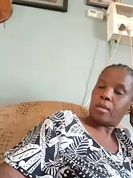 sweetdebbiexxxx online show from November 27, 7:42 am