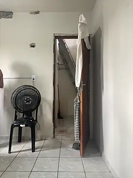 Katianesantos online show from February 1, 6:28 pm