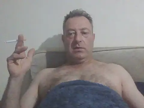 Snapshot of chris7706 chatting on May 24, 5:29 am chris7706 online show from May 24, 5:29 am
