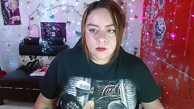 Snapshot of carol_20 chatting on September 12, 6:40 pm carol 20 online show from September 12, 6:40 pm