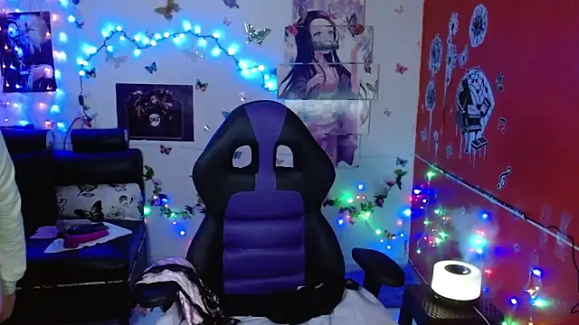 Snapshot of carol_20 chatting on March 6, 9:20 pm carol 20 online show from March 6, 9:20 pm