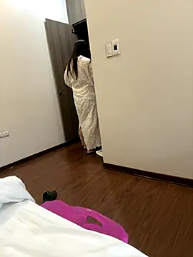 susu baby online show from November 25, 1:50 am